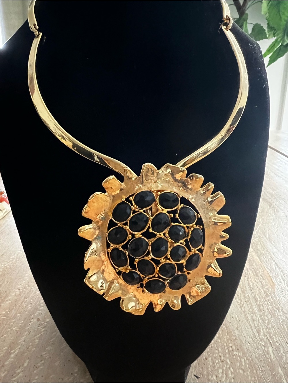 Vintage 80-90’ OldStock Designer Inspired Sunburst Necklace and Earrings Set